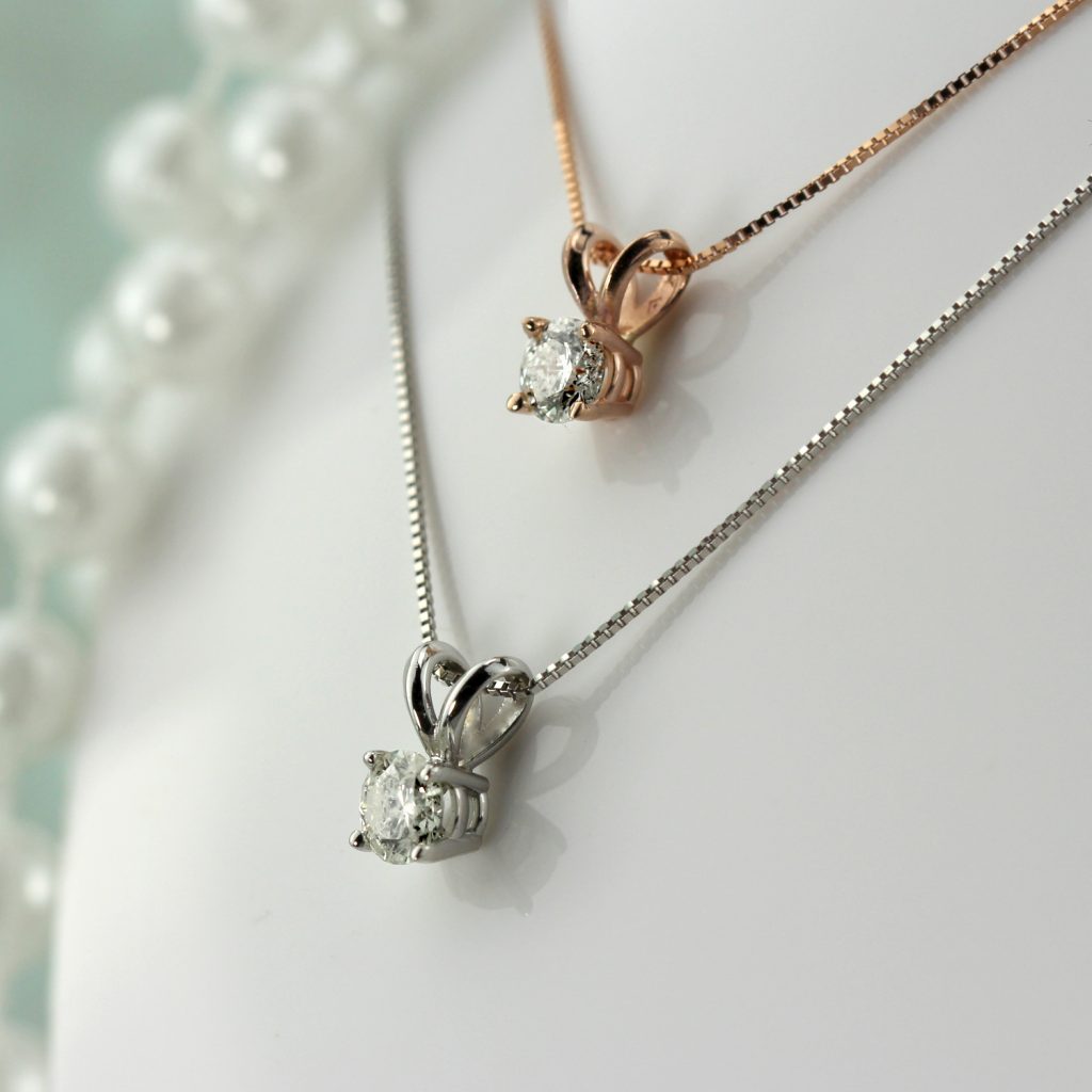 Diamond Necklaces & Pendants
