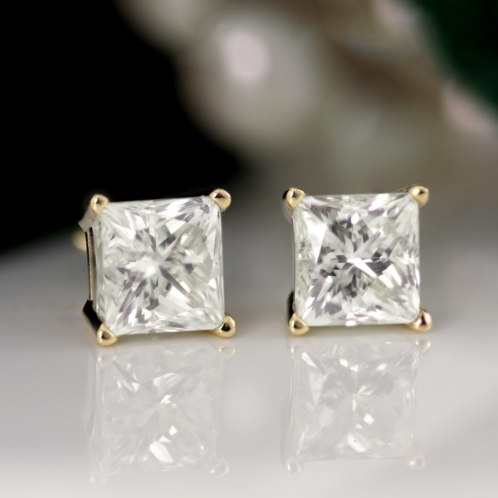 Earrings, Gold & Diamond Earring Styles